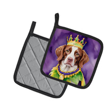 Load image into Gallery viewer, Brittany Spaniel King of Mardi Gras Pot Holders - Set of 2 Decorative Kitchen Helpers | Made in the USA