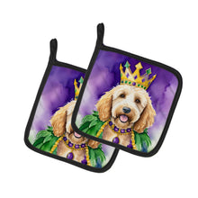 Load image into Gallery viewer, Goldendoodle King of Mardi Gras Pot Holders - Set of 2 Decorative Kitchen Helpers | Made in the USA