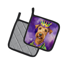 Load image into Gallery viewer, Irish Terrier King of Mardi Gras Pot Holders - Set of 2 Decorative Kitchen Helpers | Made in the USA