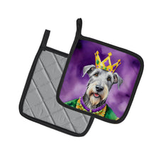 Load image into Gallery viewer, Irish Wolfhound King of Mardi Gras Pot Holders - Set of 2 Decorative Kitchen Helpers | Made in the USA