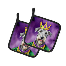 Load image into Gallery viewer, Irish Wolfhound King of Mardi Gras Pot Holders - Set of 2 Decorative Kitchen Helpers | Made in the USA
