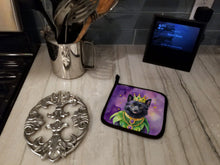 Load image into Gallery viewer, Schipperke King of Mardi Gras Pot Holders - Set of 2 Decorative Kitchen Helpers | Made in the USA