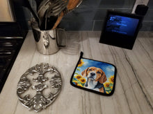 Load image into Gallery viewer, Beagle in Sunflowers Pot Holders - Set of 2 Decorative Kitchen Helpers | Made in the USA