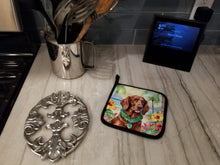 Load image into Gallery viewer, Irish Setter Luau Pot Holders - Set of 2 Decorative Kitchen Helpers | Made in the USA