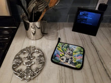 Load image into Gallery viewer, Alaskan Malamute Spring Garden Pot Holders - Set of 2 Decorative Kitchen Helpers | Made in the USA