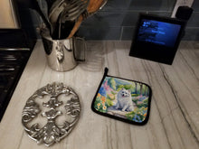Load image into Gallery viewer, American Eskimo Spring Garden Pot Holders - Set of 2 Decorative Kitchen Helpers | Made in the USA