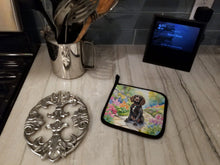 Load image into Gallery viewer, American Water Spaniel Spring Garden Pot Holders - Set of 2 Decorative Kitchen Helpers | Made in the USA
