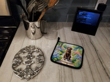 Load image into Gallery viewer, Chesapeake Bay Retriever Spring Path Pot Holders - Set of 2 Decorative Kitchen Helpers | Made in the USA