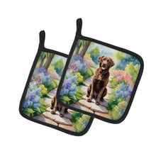 Load image into Gallery viewer, Chesapeake Bay Retriever Spring Path Pot Holders - Set of 2 Decorative Kitchen Helpers | Made in the USA