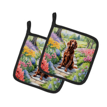 Load image into Gallery viewer, Irish Setter Spring Path Pot Holders - Set of 2 Decorative Kitchen Helpers | Made in the USA