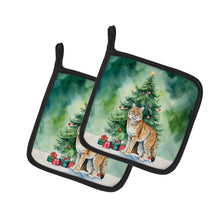 Load image into Gallery viewer, Highlander Lynx Cat By the Christmas Tree Pot Holders - Set of 2 Decorative Kitchen Helpers | Made in the USA
