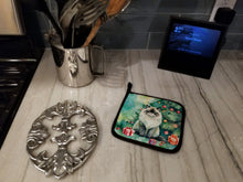 Load image into Gallery viewer, Himalayan Cat By the Christmas Tree Pot Holders - Set of 2 Decorative Kitchen Helpers | Made in the USA