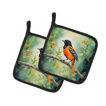 Load image into Gallery viewer, Maryland Baltimore Oriole Pot Holders - Set of 2 Decorative Kitchen Helpers | Made in the USA