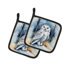 Load image into Gallery viewer, Snowy Owl Pot Holders - Set of 2 Decorative Kitchen Helpers | Made in the USA