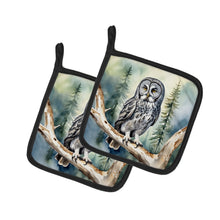 Load image into Gallery viewer, Great Gray Owl Pot Holders - Set of 2 Decorative Kitchen Helpers | Made in the USA