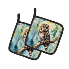 Load image into Gallery viewer, Spotted Owl Pot Holders - Set of 2 Decorative Kitchen Helpers | Made in the USA