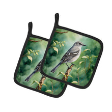 Load image into Gallery viewer, Tennessee Northern Mockingbird Pot Holders - Set of 2 Decorative Kitchen Helpers | Made in the USA