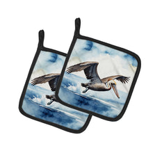 Load image into Gallery viewer, Pelican Diving Pot Holders - Set of 2 Decorative Kitchen Helpers | Made in the USA