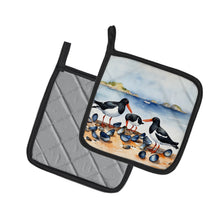 Load image into Gallery viewer, Oystercatchers Feeding Pot Holders - Set of 2 Decorative Kitchen Helpers | Made in the USA