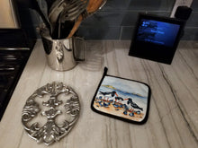 Load image into Gallery viewer, Oystercatchers Feeding Pot Holders - Set of 2 Decorative Kitchen Helpers | Made in the USA