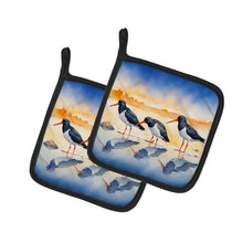 Load image into Gallery viewer, Oystercatchers Foraging Pot Holders - Set of 2 Decorative Kitchen Helpers | Made in the USA