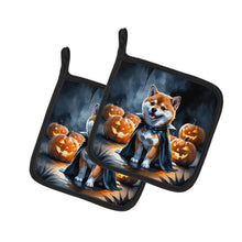 Load image into Gallery viewer, Shiba Inu Puppy Halloween Pair of Pot Holders