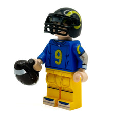 Load image into Gallery viewer, #9 QB LA Football Player Minifig