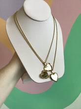 Load image into Gallery viewer, Mother of Pearl Heart Locket