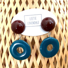 Load image into Gallery viewer, Sea Blue &amp; Carnelian Donut Drop Earrings