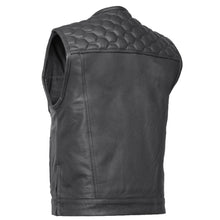 Load image into Gallery viewer, Black Horse Men's Leather Motorcycle Vest