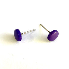 Load image into Gallery viewer, Purple Small Beveled Disc Stud Earrings