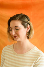 Load image into Gallery viewer, Freshwater Pearl Dangles