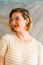 Load image into Gallery viewer, Floral Threader Earrings