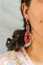 Load image into Gallery viewer, Summer Scalloped Statement Earrings