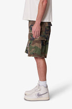 Load image into Gallery viewer, Distressed Cargo Shorts - Camo