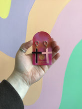 Load image into Gallery viewer, Spring Cross Earrings