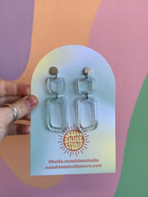 Load image into Gallery viewer, Everybody Statement Earrings