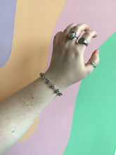 Load image into Gallery viewer, Titanium Knotted Chain Bracelet