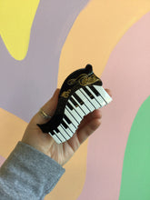 Load image into Gallery viewer, Musical Hair Claws