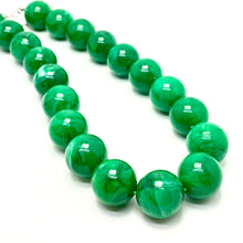 Load image into Gallery viewer, Emerald Green Marbled Lucite Bead Marco Necklace