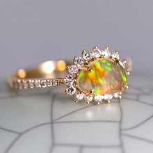 Load image into Gallery viewer, Exquisite Fire Opal Halo Diamond Engagement Ring 18K Yellow Gold