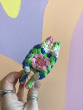 Load image into Gallery viewer, Crocheted Hair Claw
