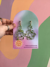 Load image into Gallery viewer, Flowers For Friends