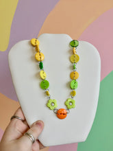 Load image into Gallery viewer, Button Choker
