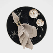 Load image into Gallery viewer, Vintage bug napkin rings, black, set of two