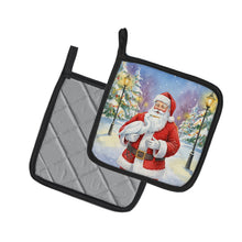 Load image into Gallery viewer, Egret with Santa Claus Pair of Pot Holders