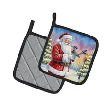 Load image into Gallery viewer, Roadrunner with Santa Claus Pair of Pot Holders