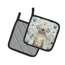Load image into Gallery viewer, Lynx Point Tabby Cat Coastal Sea Glass Pair of Pot Holders