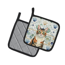 Load image into Gallery viewer, Patched Tabby Cat Coastal Sea Glass Pair of Pot Holders