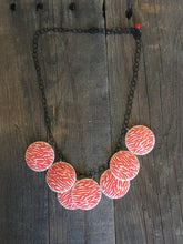 Load image into Gallery viewer, Coral &amp; Cream Hammered Poker Face Statement Necklace